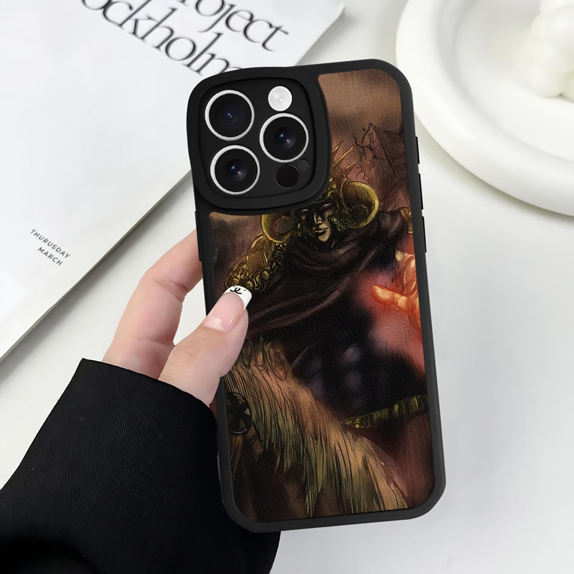 （画像用） 北斗の拳 Fist of the North Star 【iPhone 16シリーズ対応】シリコンスマホケース（レザー調） 材質：シリコン